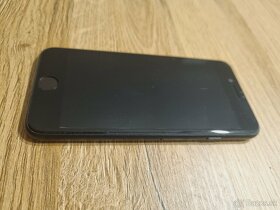 Iphone SE 64Gb Čierny - 2