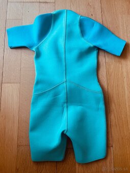 Neopren na plavanie Decathlon takmer novy - 2
