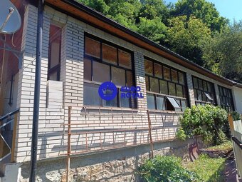 Na predaj  dom v obci Vyhne iba 400m od Vodného raja. - 2