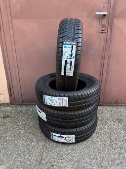 Goodyear EfficientGrip Compact 175/70 R14 84T - 2
