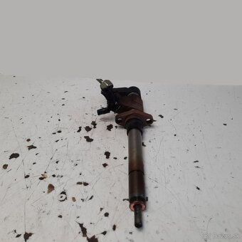 Tryska Ford Peugeot Citroen Volvo Fiat 2.0 TDCi 9658194180 - 2