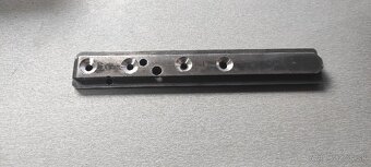 Bočná lišta samopal vz 58 Pi - 2