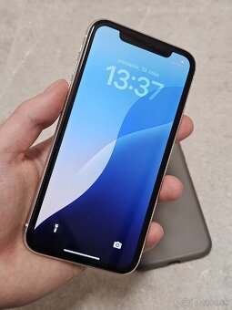 iPhone 11 64gb - 2
