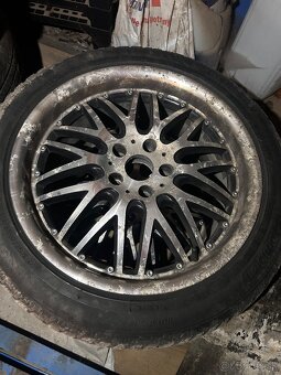 235/45 r18 - 2