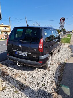Peugeot 807 - 2