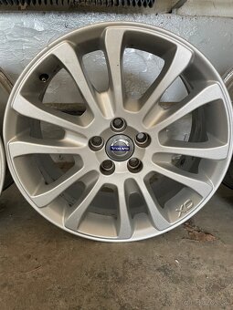 Disky Volvo R18 - 2
