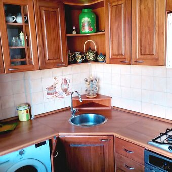 PREDAJ-2 izbový tehlový byt s balkónom, PO, Pavl.námestie - 2