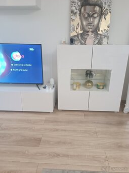 Obývacia stena .pol rok používané - 2