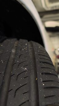 Predám letné pneu barum 225/45R17 - 2