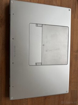 Apple Macbook pro 17 - 2