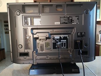 Panasonic TH-37PX8E - 2