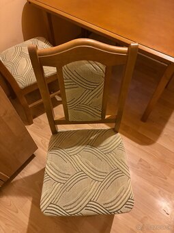 Kuchynský stôl + 4 stoličky - 2