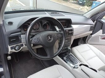 Predám Mercedes glk 220 cdi 4 matic 4x4 - 2