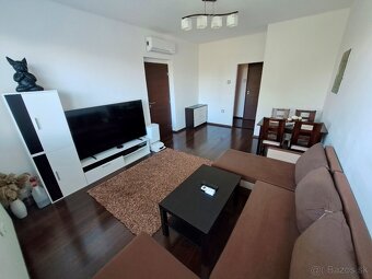 Predám 2-izbový zrekonštruovaný klimatizovaný byt - 2