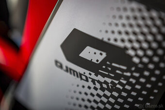 QJ Motor SRK 125R - supersport - 2