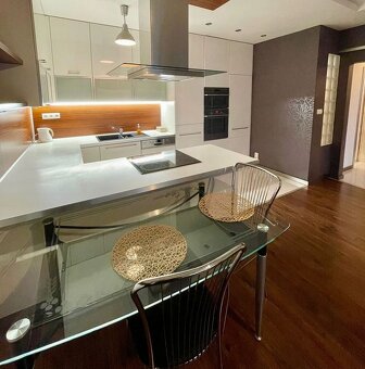 BA II. Ružinov - 2 izbový byt s parkovaním na Tomášikovej - 2