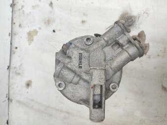 Opel Zafira 1.8 - Klima kompresor - 2