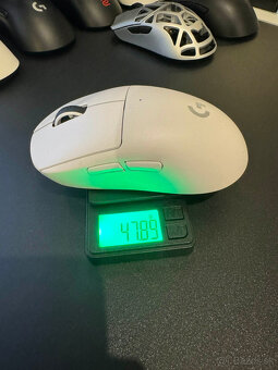 Modovaná ľahká myš(48g) - Logitech G Pro X Superlight(Biela) - 2