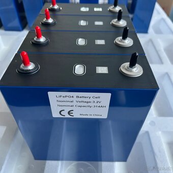 LiFePO4 baterie  +330Ah - 2