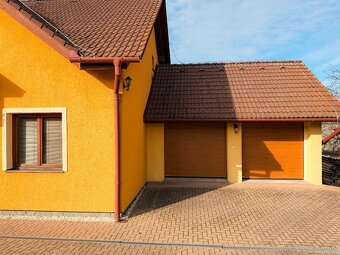 Priestranný dom s veľkorysým pozemkom - 2