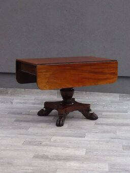 Stôl starožitný – rozkladací. - 2