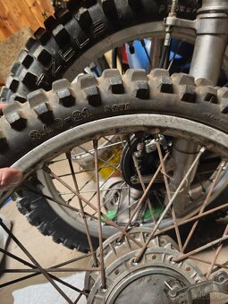 Přední kolo čz 250/380 - 2