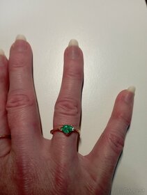 Prsteň so smaragdom - 2