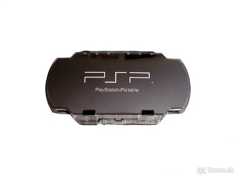 Kúpim tvrdené plastové puzdro PSP - 2