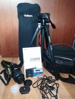 Nikon D3000 - 2