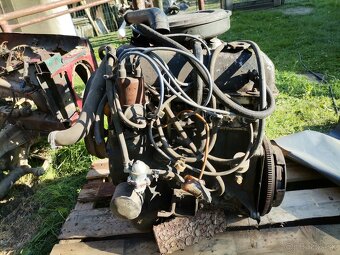 Motor 1.6 LADA NIVA - 2