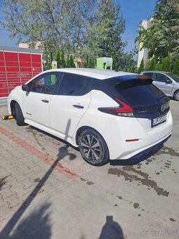 Predám Nissan Leaf elektromobil 40 kWh batéria, 10/2018 - 2