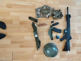 Airsoftova výstroj zo zbranou - 2