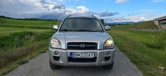 Hyundai Tucson 2.0 CDRi 4x4 manuál ťažné - 2