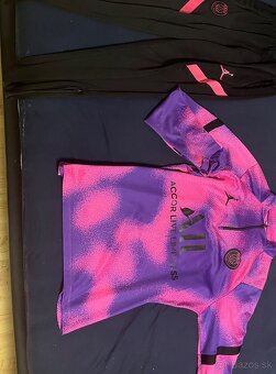 PSG x Jordan tepláková súprava 50€ - 2