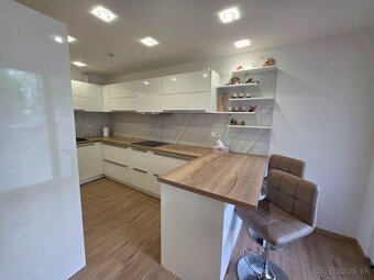 moderný, zariadený 3iz.,69 m2+2x loggia, Trenčianske Teplice - 2