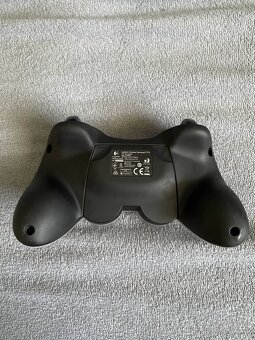 Logitech Wireless F710 - 2