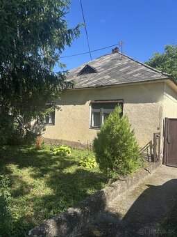 Veľkorysý pozemok 4543 m2 so starším RD - investícia - 2