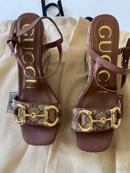 Gucci sandálky - 2