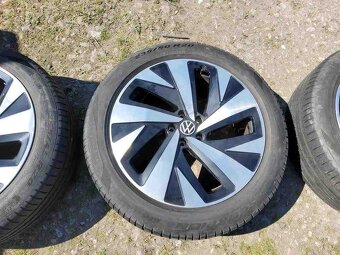 Sada alu diskov orig. VW na ID4, ID5 s pneumatikami Pirelli - 2