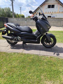 Skúter Yamaha Xmax 125 - 2