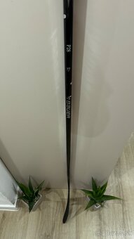 ✅ ĽAVÁ - BAUER VAPOR LEAGUE 2025 - 164 CM - P28 - 77 FLEX ✅ - 2