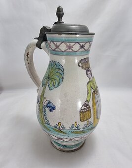 Vyše 200 . ročný fajansový džbán - 27 cm . - 2
