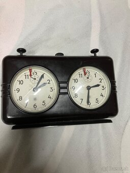 Staré mechanické šachové hodiny – funkčné, ČSSR - 2