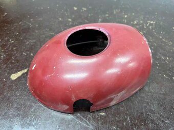 Predám vrchná spodná maska JAWA-ČZ 125/355 175/356 - 2