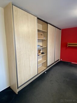 Vstavaná skriňa - 2