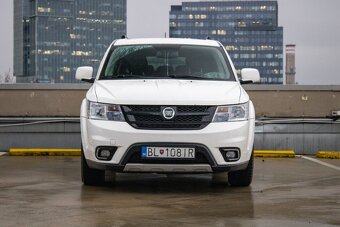 Fiat Freemont 2.0 16V MultiJet Cross 4x4 - 2