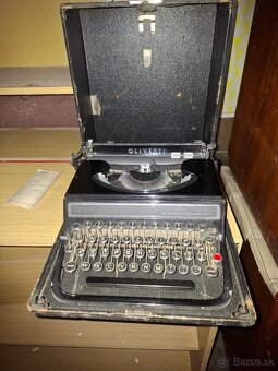 Písací stroj Olivetti - 2