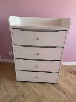 PREBAĽOVACÍ PULT/komoda - 2