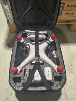 Dji Phantom 3 Advenced - 2