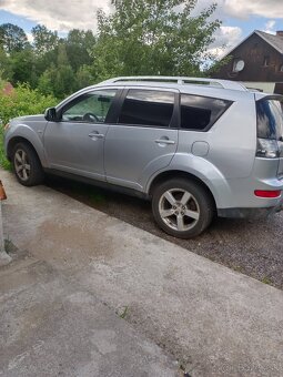 Mitsubishi Outlander 4x4 (2009) - 2